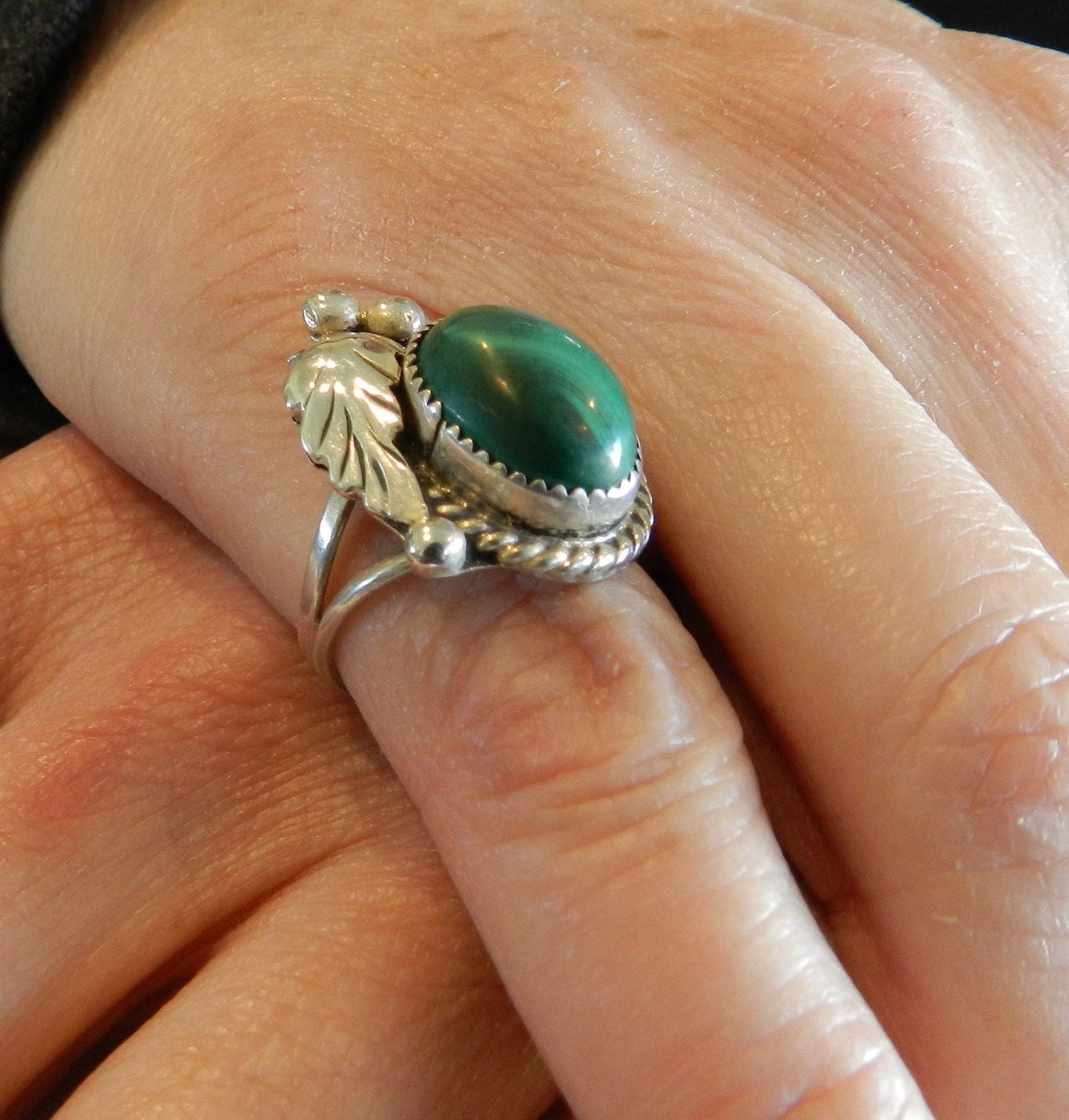 Vintage Sterling Southwestern Malachite Ring - SZ 5.5