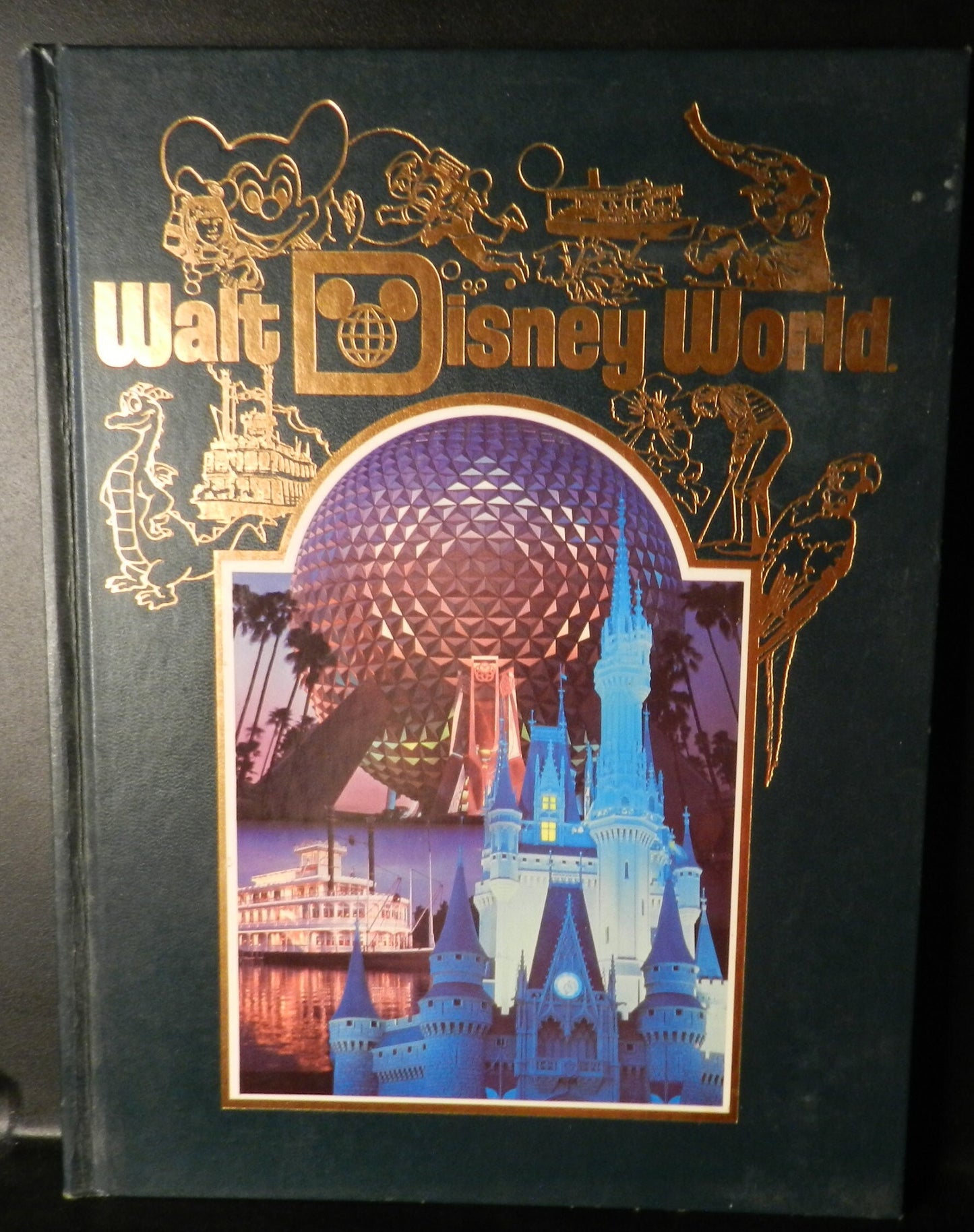 Vintage Commemorative Book "Walt Disney World" 1986
