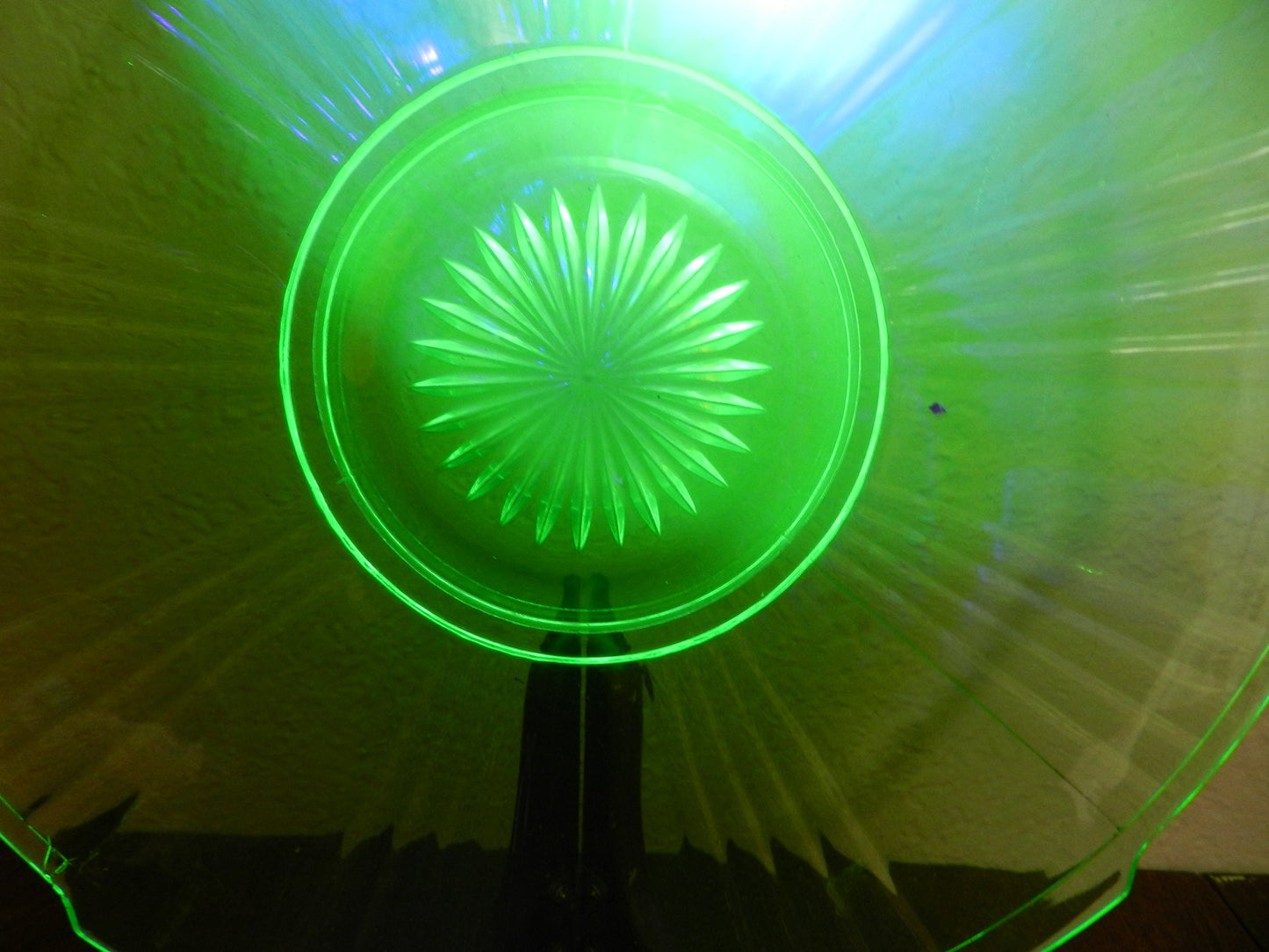 Large Vintage  Uranium Glass Plate - Authentic Depression Vaseline Glass  - Florescent