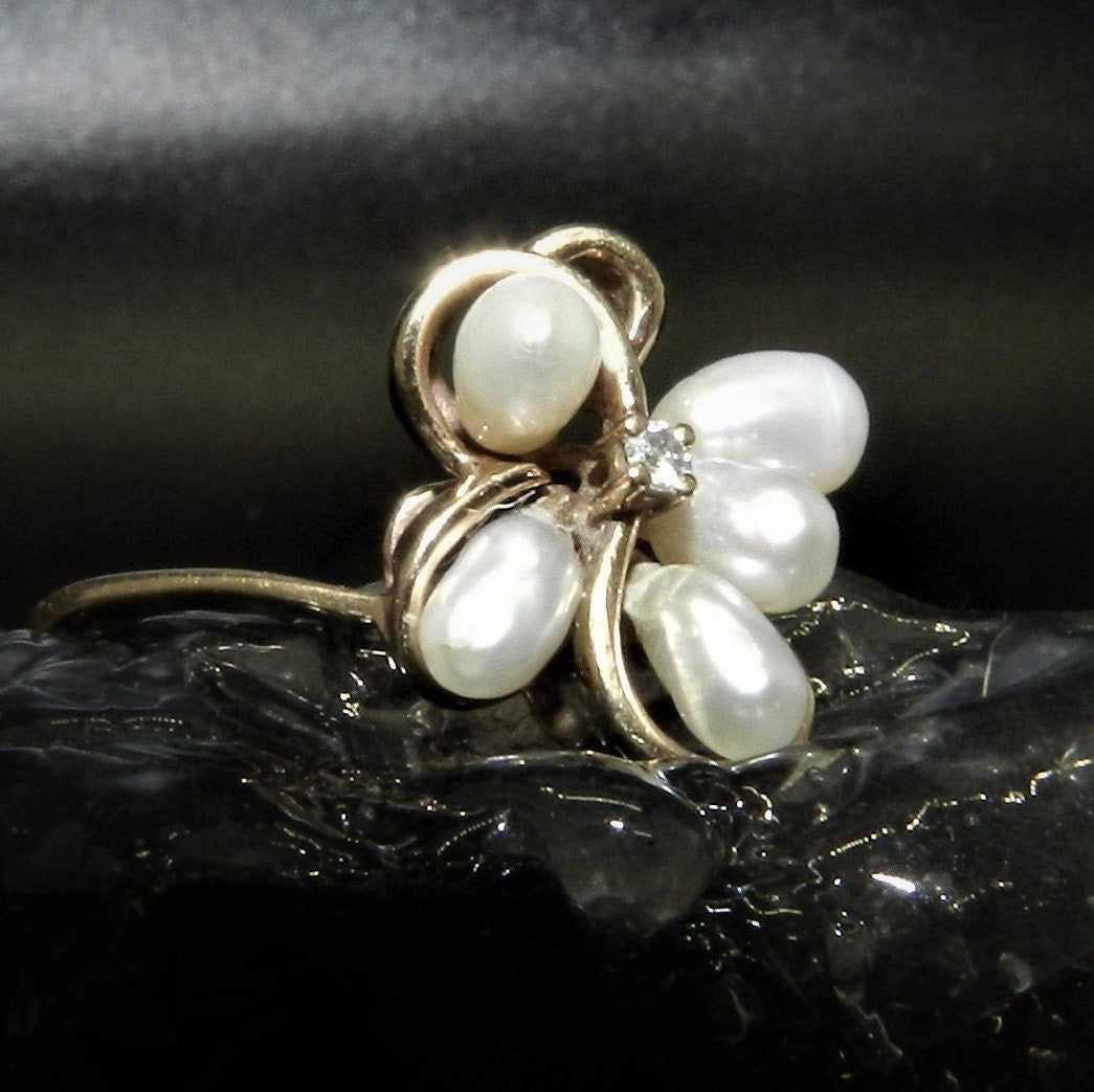 Vintage Rare 10KP  Plumb Gold Fresh Water Pearl & Diamond Ring by Love Story - Sz 3