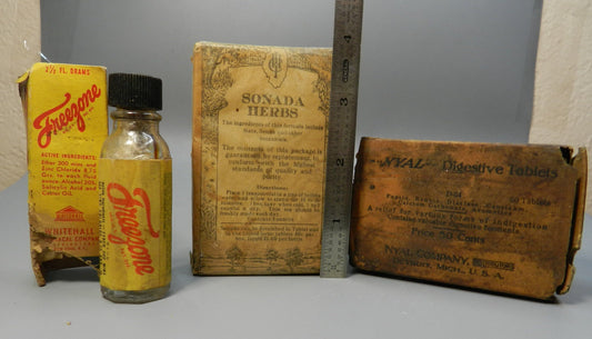 Antique Herbal Treatment Box & Bottle-  Sonada Herbs - Nyal Digestive - Freezone - Patent Medicine